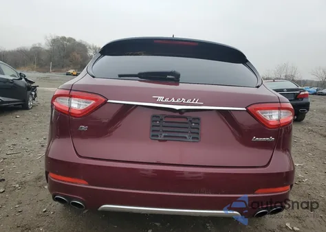 2017 Maserati Levante Luxury z USA, uszkodzony, nr VIN ZN661XUL8HX250589